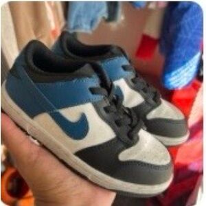 Nike Kids Low-Top Sneakers in Blue, Black, and White